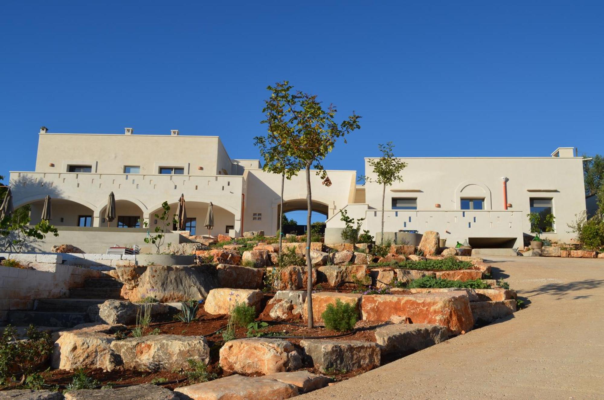 B&B Fuga Al Trullo Ostuni Exterior photo