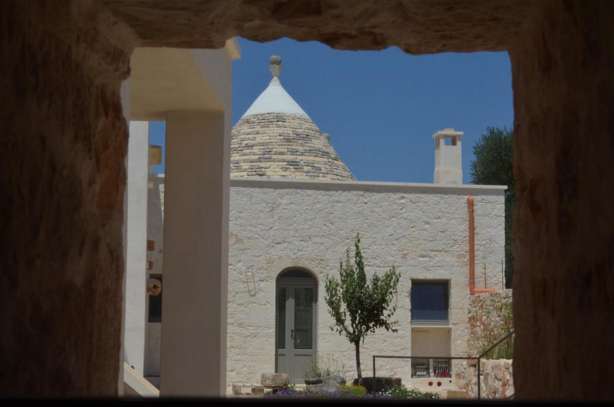 B&B Fuga Al Trullo Ostuni Exterior photo